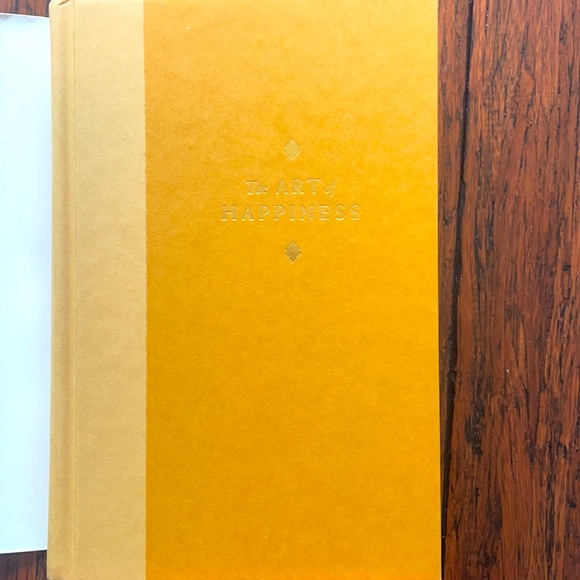 The Art of Happiness. A Handbook for Living. - Picture 2 of 4